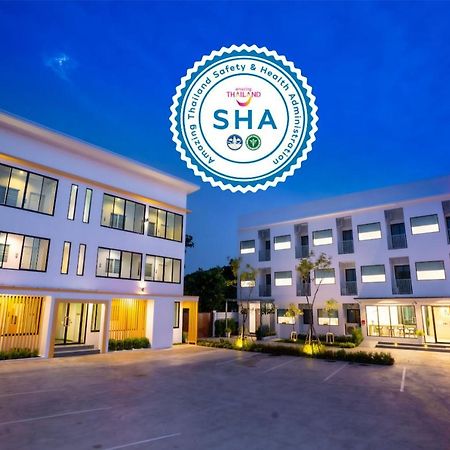 Meesuk ChiangRai Hotel, SHA Certified Chiang Rai Bagian luar foto
