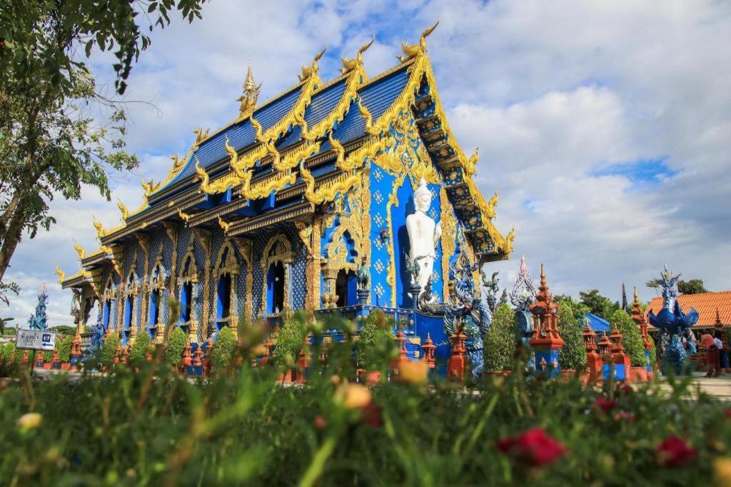 Meesuk ChiangRai Hotel, SHA Certified Chiang Rai Bagian luar foto