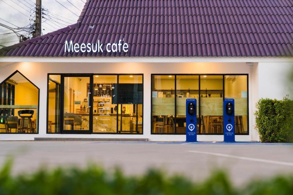 Meesuk ChiangRai Hotel, SHA Certified Chiang Rai Bagian luar foto